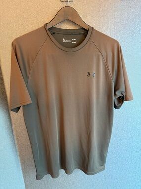 Under Armour Olive/Brown Short Sleeve Performance Tee